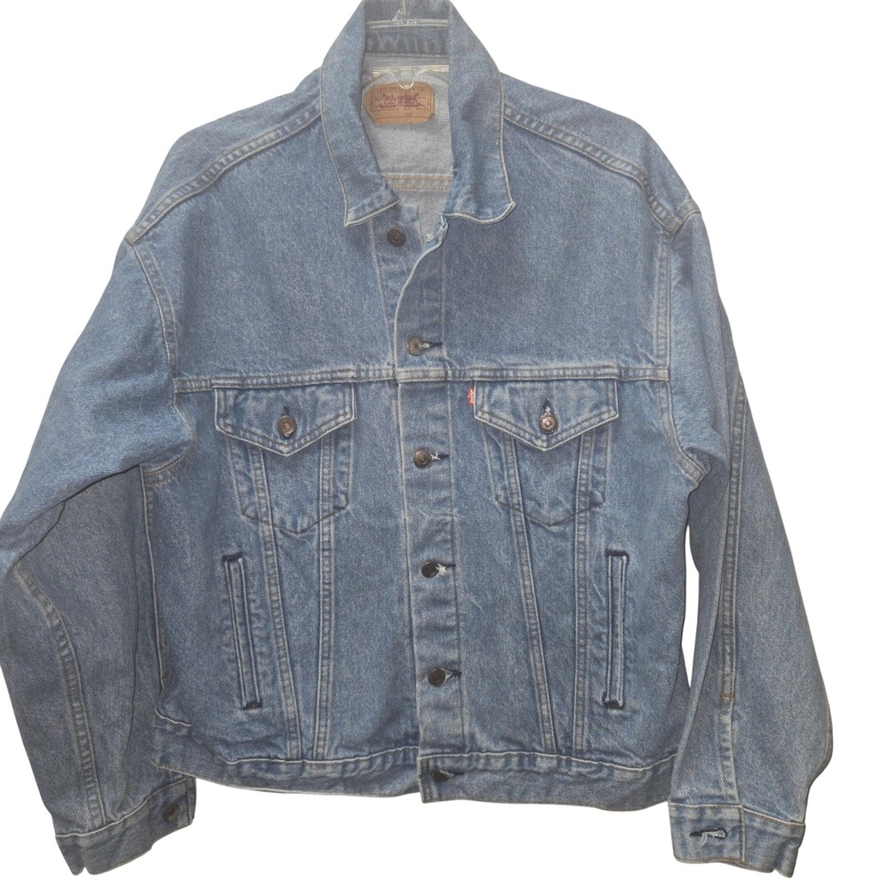 Levis 70507-0214 Vintage Denim Trucker Jacket Made USA Blue Distressed